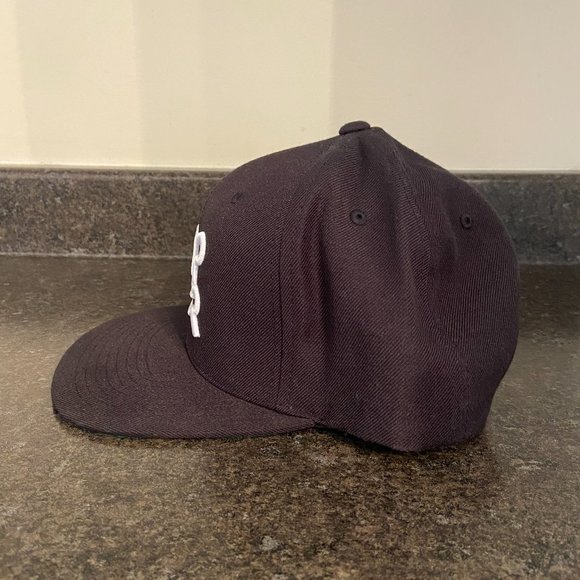 Hyper Yupoong Snapback - Black - Picture 6 of 8